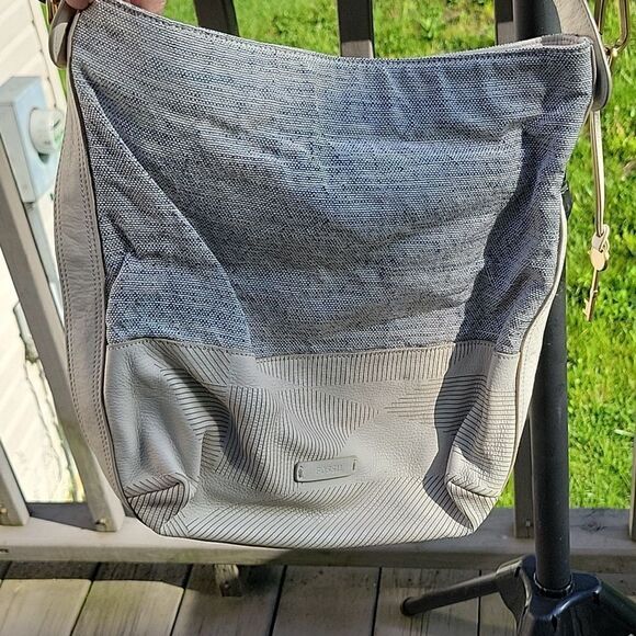 Fossil Maya hobo shoulder bag crossbody - Picture 1 of 7